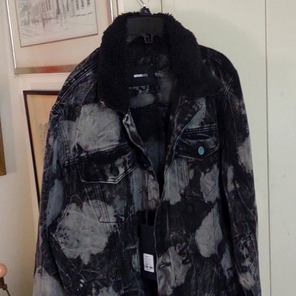 NWT Awesome Acid Wash Denim Jacket sz xl